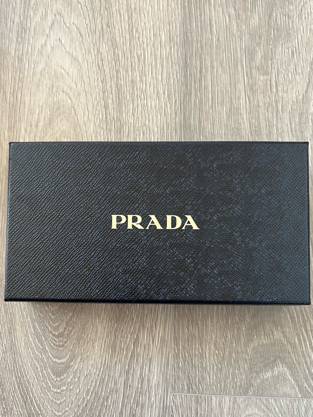 Prada Box (BB422)